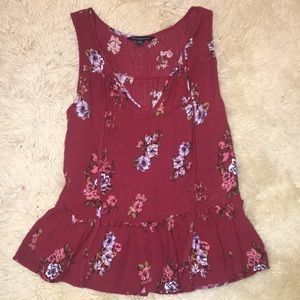 American Eagle maroon floral tank top